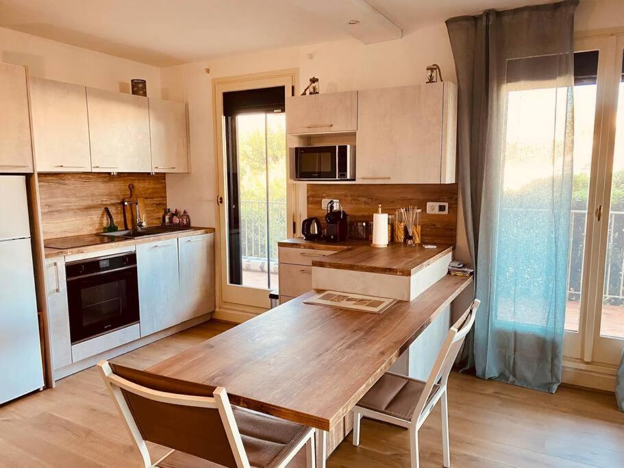 Le Marine 4 Apartment Коголен Екстериор снимка